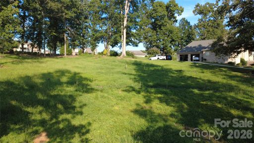 3870 Hyder Court active home in Silver Creek Plantation, Morganton, NC