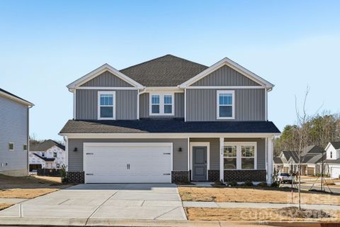 315 Pantego Place active home in Oxford Station, Salisbury, NC