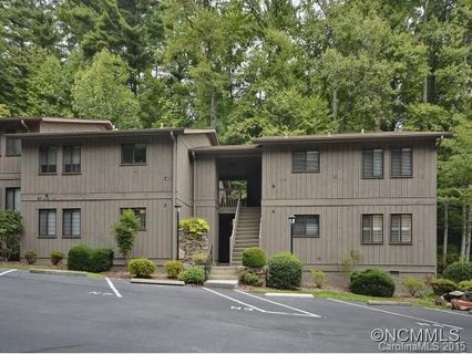 51 Lake Drive N 3