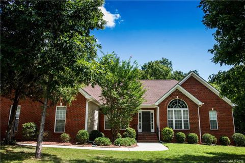 3105 Nablus Drive sold home in Mcneely Ridge, Waxhaw, NC