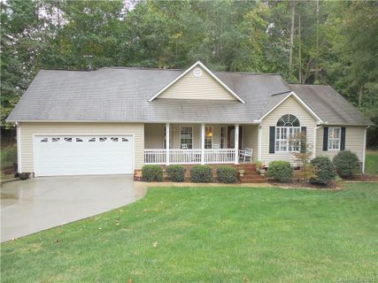 207 Gallarie Place