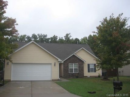 2707 Amber Crest Drive