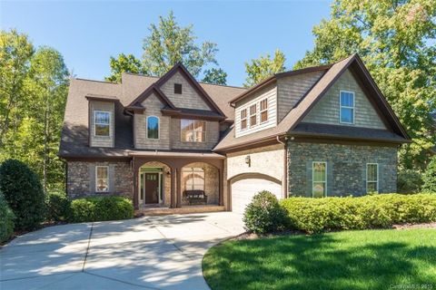 Previously sold for $435,000