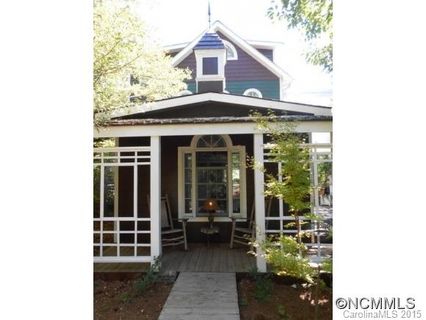 306 Lakey Gap Acres Road sold home in Lakey Gap Acres, Black Mountain, NC