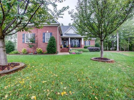 6104 Pine Chapel Drive