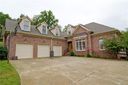 134 Spinnaker Bay Lane sold home in Lake Wylie, SC