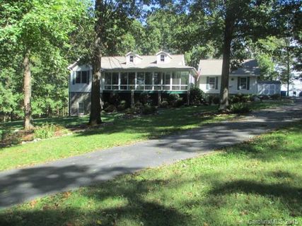 248 Grandview Drive