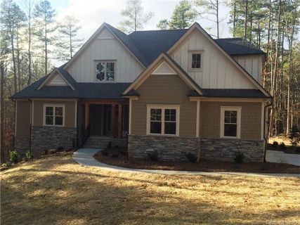 117 Hawks Nest Lane sold home in Woodstream Estates, Mooresville, NC