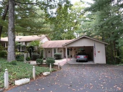 152 Fairlane Drive 2B sold home in Diamond Ridge Condominiums, Columbus, NC