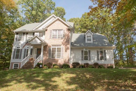 3042 Mountain Creek Drive