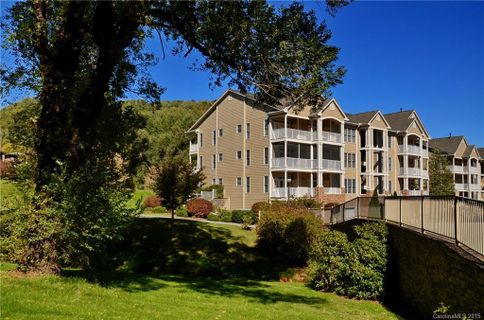 37 Glenview Lane 2016 sold home in Mountain Glen Condominium, Maggie Valley, NC