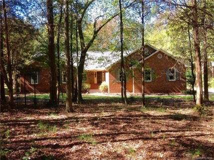 4211 Alderwood Lane sold home in Satterwythe Place, Charlotte, NC