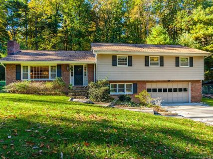 147 Echo Drive sold home in Echo Mountain, Hendersonville, NC