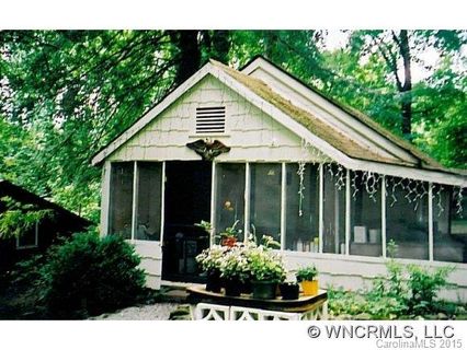 434 Bat Cave Drive sold home in Bat Cave Manor, Bat Cave, NC