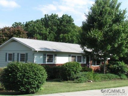 42 Lakeshore Drive sold home in Reems Creek, Weaverville, NC
