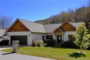 16 Constitution Avenue sold home in Waynesville, SC