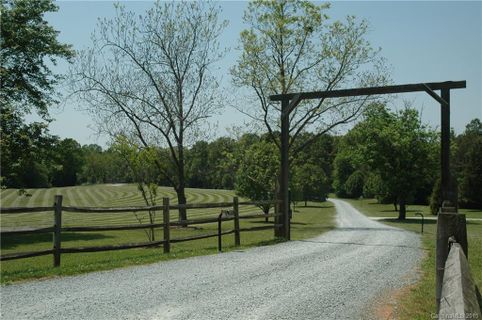 10 Ac Snow White Field Road