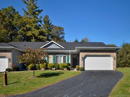 16 Country Meadows Lane