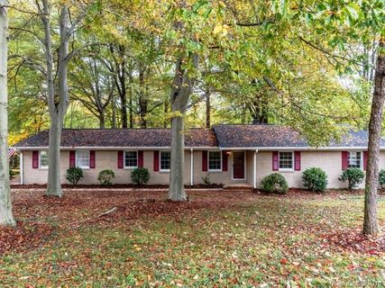 2209 Mary Ann Drive