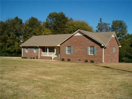 202 Poplins Grove Church Road