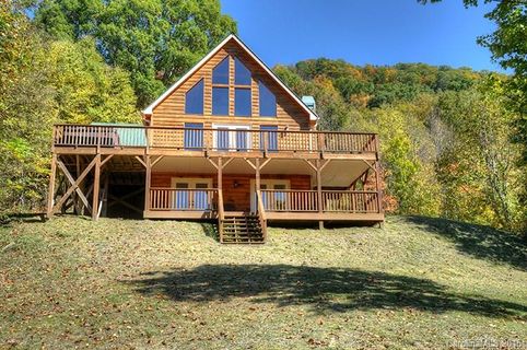 657 Split Pine Cove sold home in Split Pine Estates, Clyde, NC