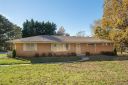 1527 Plumcrest Drive sold home in Charlotte, SC