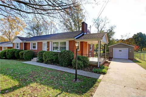 232 Hartness Road