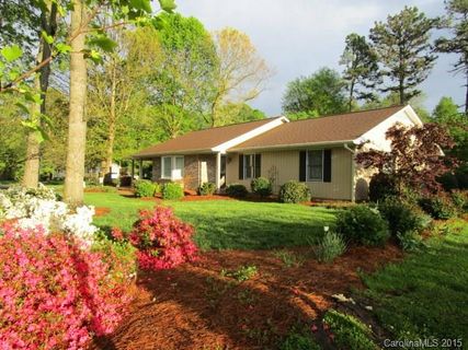 102 Gallarie Place