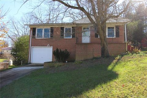 35 Starmount Drive