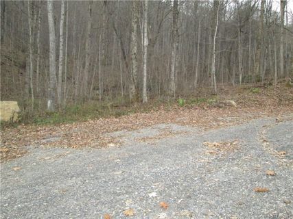 61 Drakes Way sold home in Country Place of Waynesville, Waynesville, NC