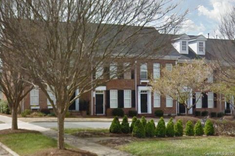 8643 Beaver Creek Drive sold home in Heron Bay, Charlotte, NC