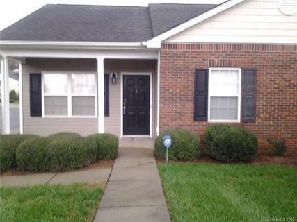3145 Village Glen Lane #58