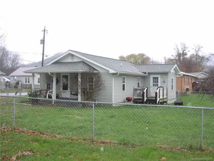 108 Belle Meade Drive