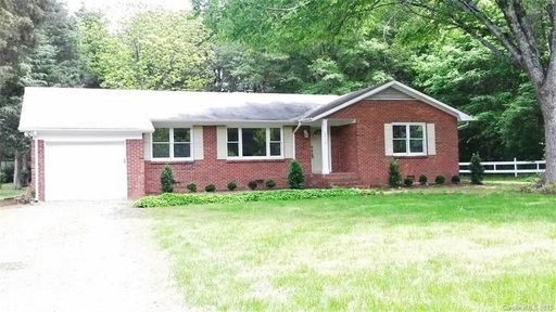2512 Springs Drive