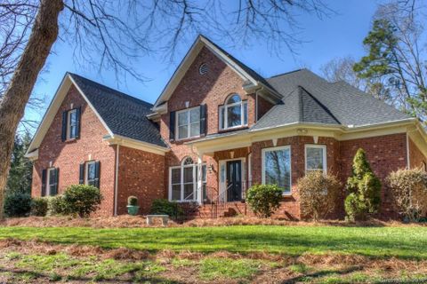 1312 Rosehill Drive 8