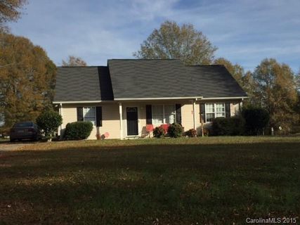 912 Forest Drive