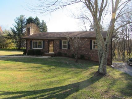 5659 Valley Field Road