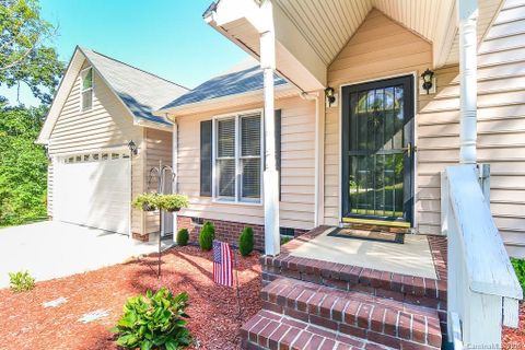 1452 Dove Landing Road