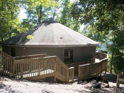 234 Bobcat Trail sold home in Fontana Lake Properties, Bryson City, NC