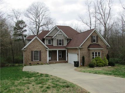 3627 Longpond Lane