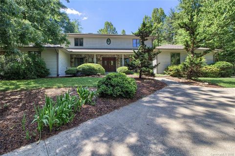 13 Mountain Lake Drive