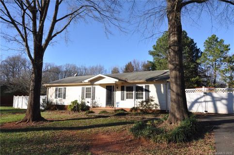14701 August Lane