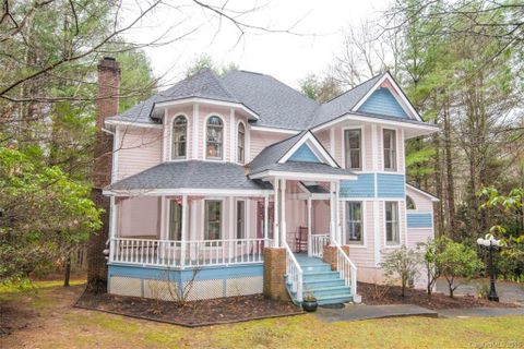 136 Woodhaven Drive