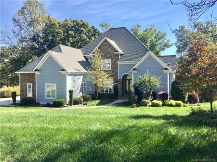 226 Wildwood Cove Drive 13