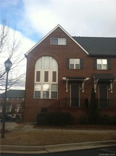 120 Steinbeck Way K