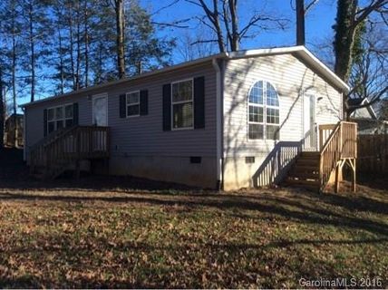 2210 Edenburg Street sold home in Bonnie Brae, Hendersonville, NC
