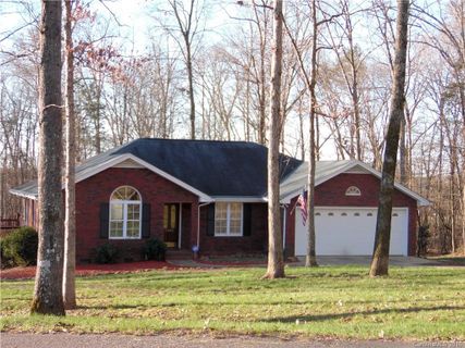 2605 Oaklawn Court