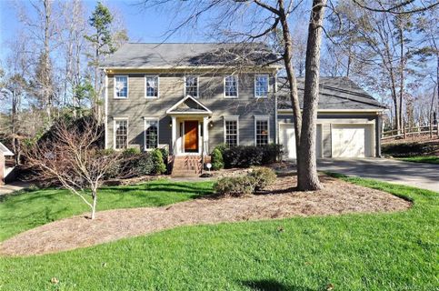 331 Rose Arbor Lane sold home in Greygate, Matthews, NC
