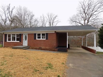 2831 Beechwood Circle sold home in Idlewild Park, Gastonia, NC