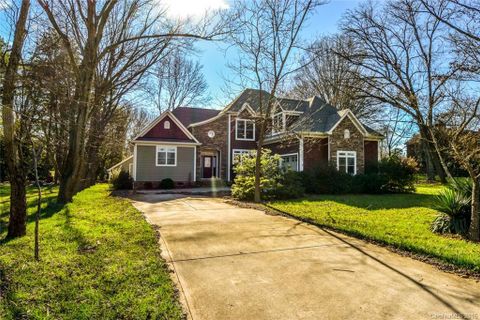 7012 Norman Island Drive